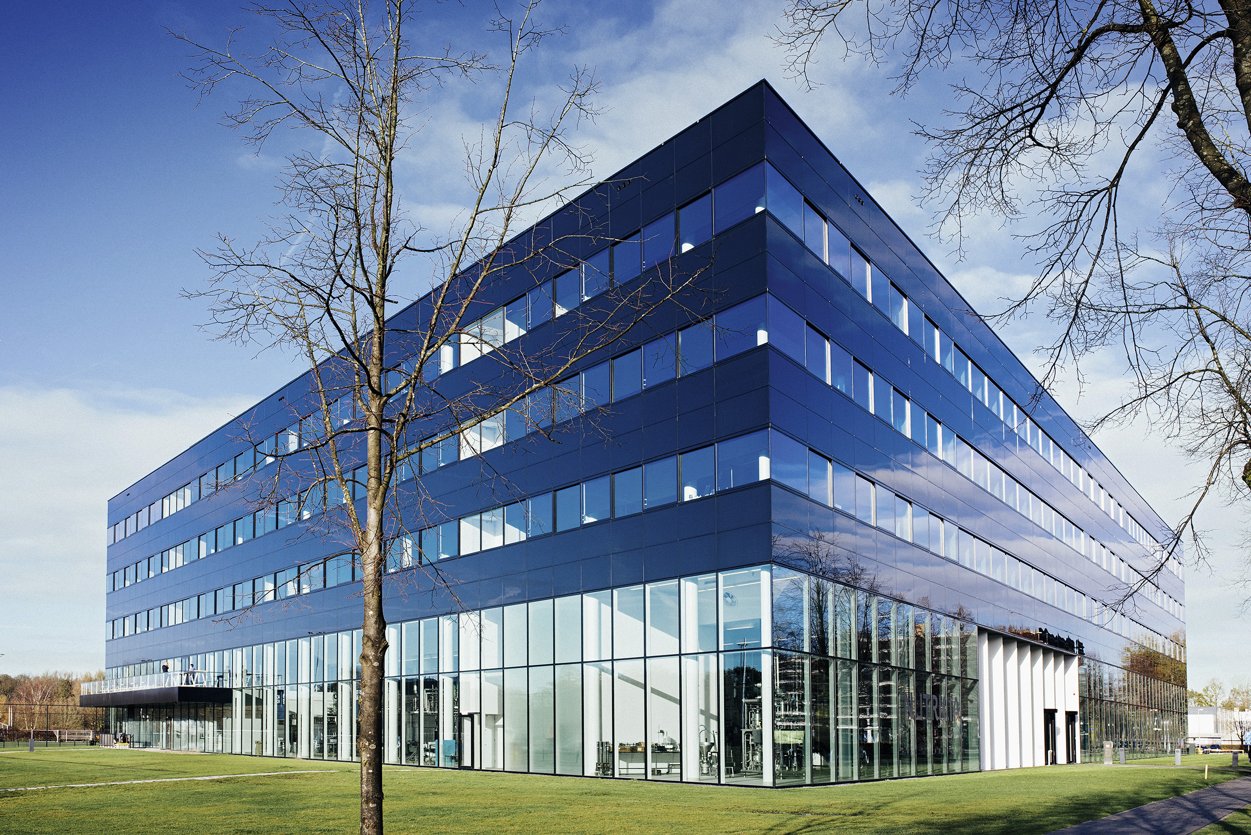 Next italy. Utrecht Nutricia. Бизнес-парк Wetering в Утрехте. Danone Global Headquarters. Technopark Netherlands.